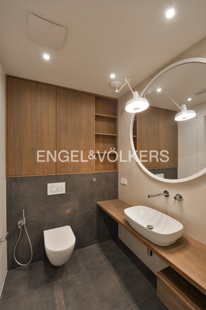Pronájem bytu 4+kk 137 m2, Praha – náhled fotky 12