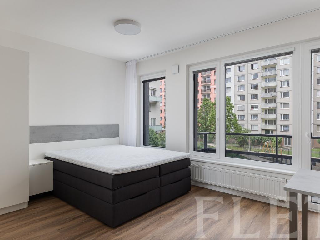 Pronájem bytu 1+kk 35 m2