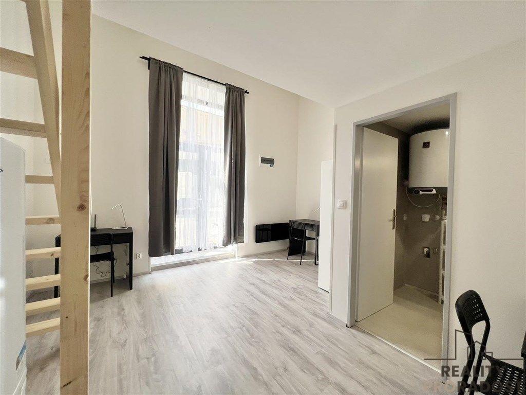 Pronájem bytu 1+kk 22 m2