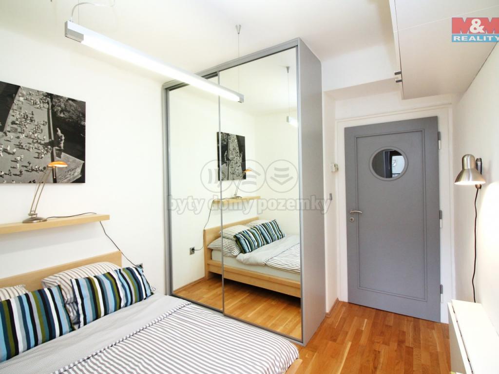 Pronajem bytu 2+kk 42 m2