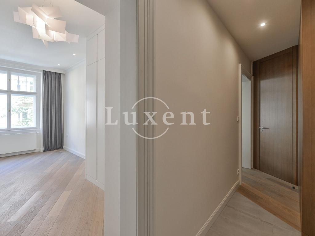 Pronájem bytu 2+kk 54 m2, Praha – náhled fotky 11