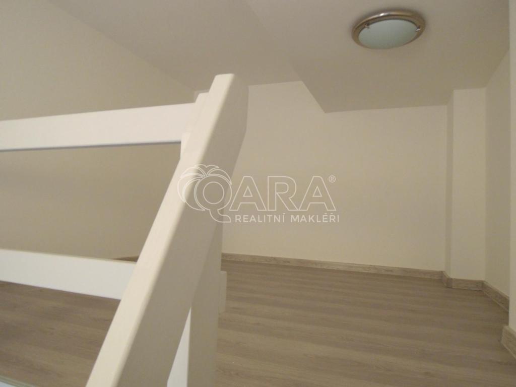 Pronájem bytu 1+kk 12 m2