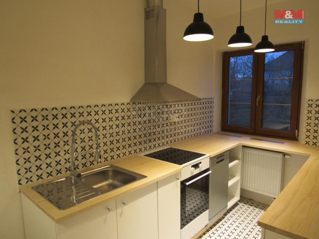 Pronajem bytu dům 60 m2