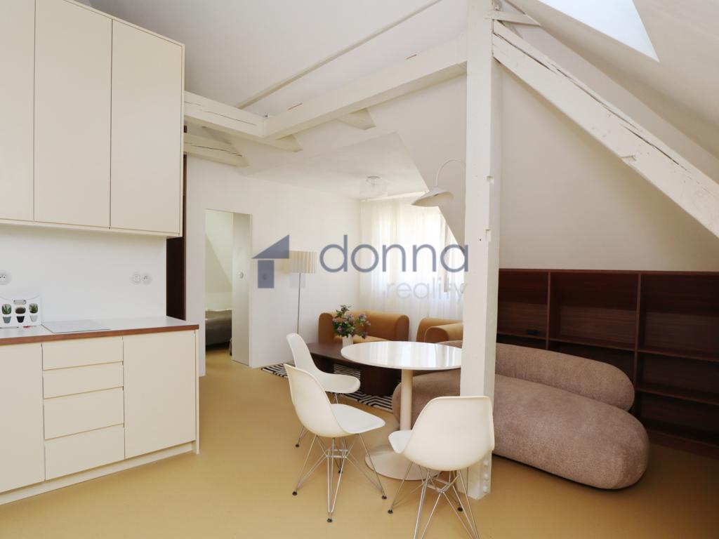 Pronájem bytu 2+kk 53 m2