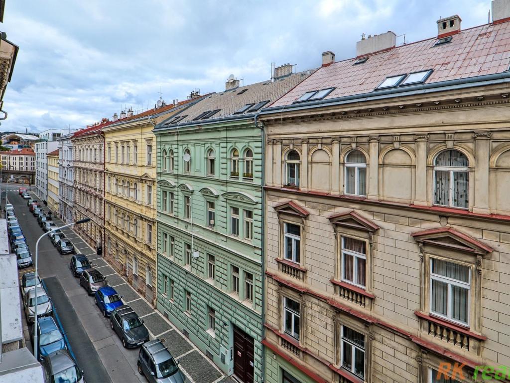 Pronájem bytu 1+1 33 m2, Praha – náhled fotky 17
