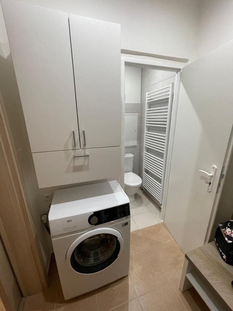 Pronájem bytu 1+kk 27 m2