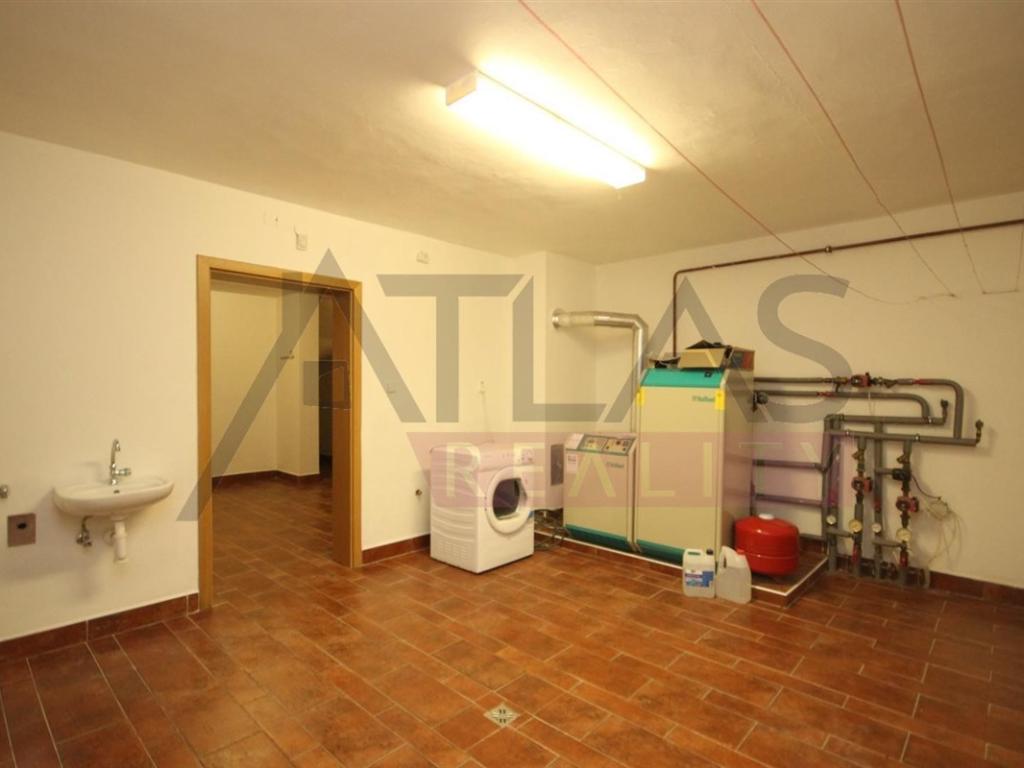 Pronájem domu 360 m2, Praha – náhled fotky 11