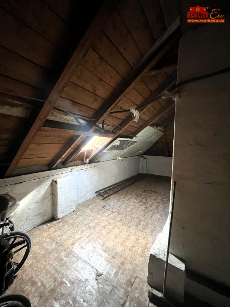 Prodej domu 260 m2, Hronov – náhled fotky 24