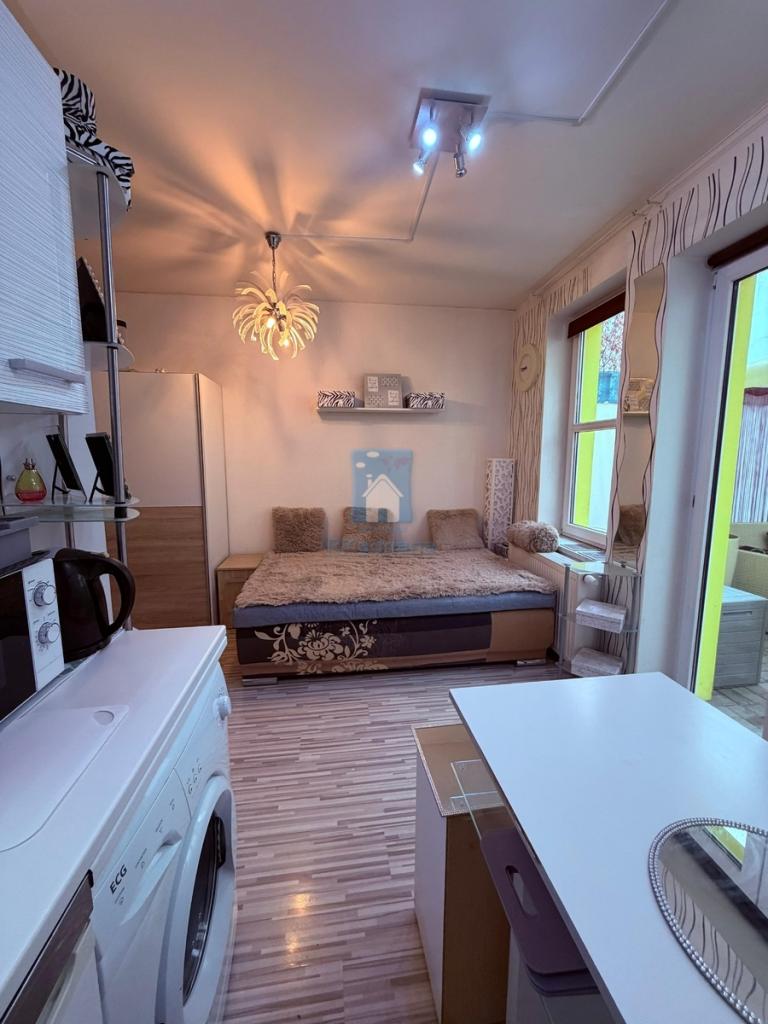 Pronájem bytu 1+kk 28 m2