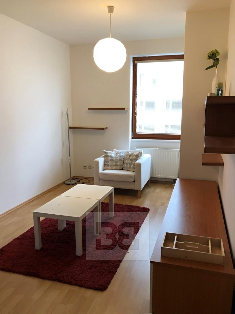 Pronájem bytu 2+kk 60 m2