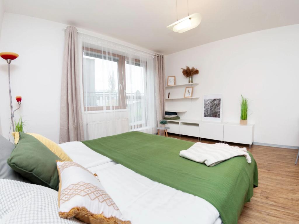 Pronájem bytu 1+kk 33 m2