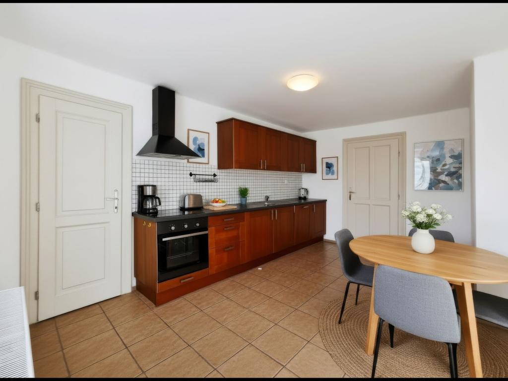 Pronájem bytu 2+1 80 m2