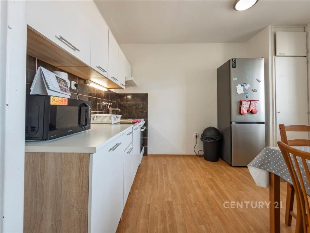 Pronájem bytu 2+1 64 m2