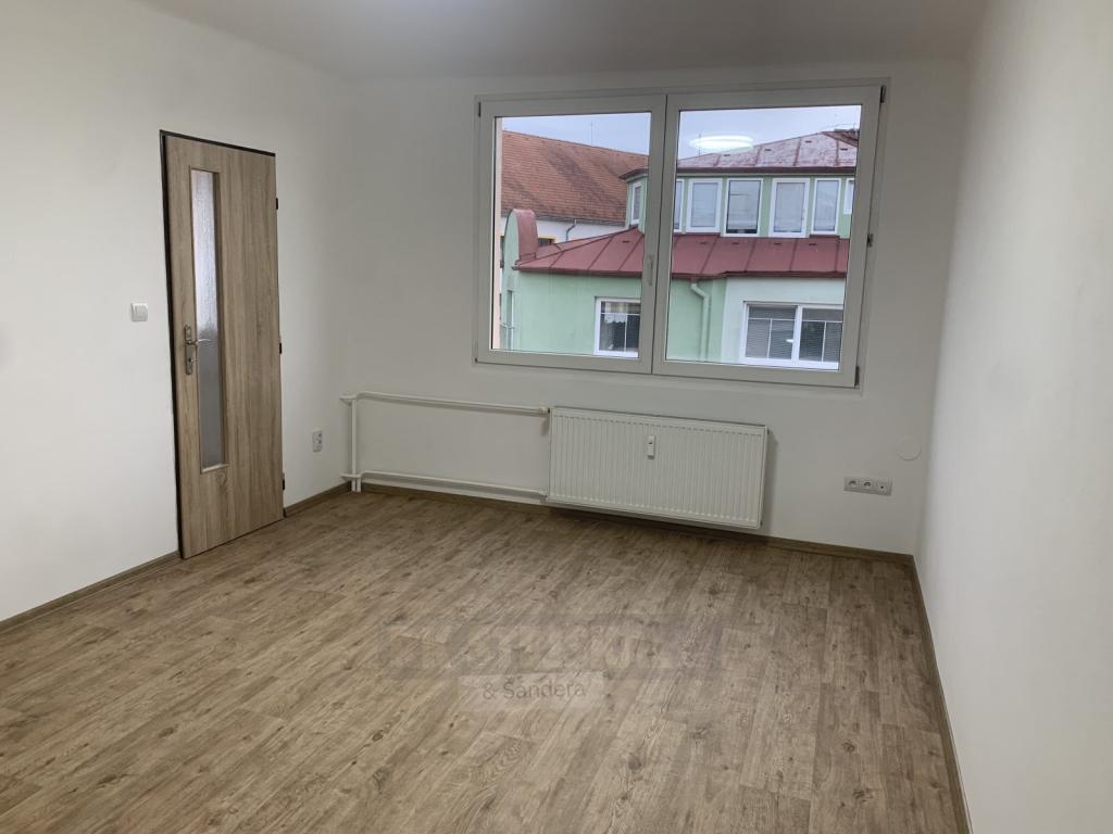 Pronájem bytu 2+1 55 m2