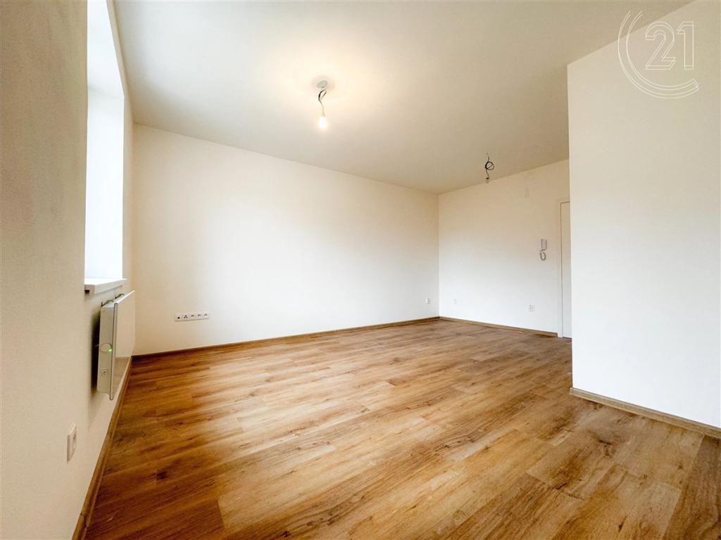 Pronájem bytu 1+kk 32 m2