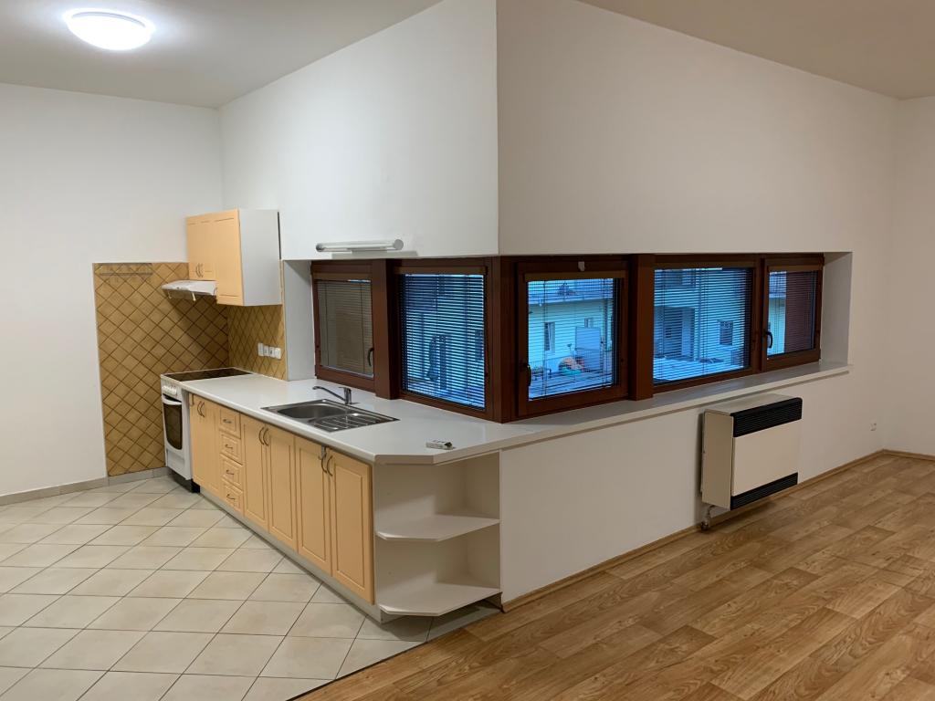 Pronajem bytu 2+kk 75 m2