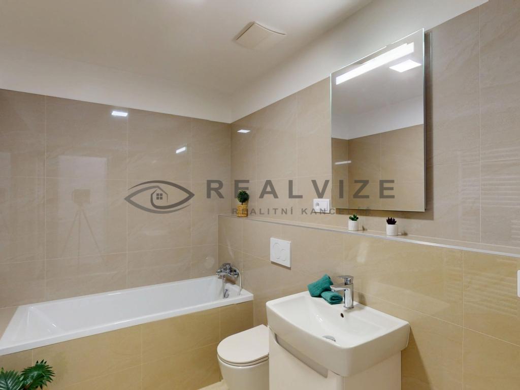 Pronájem bytu 1+kk 38 m2