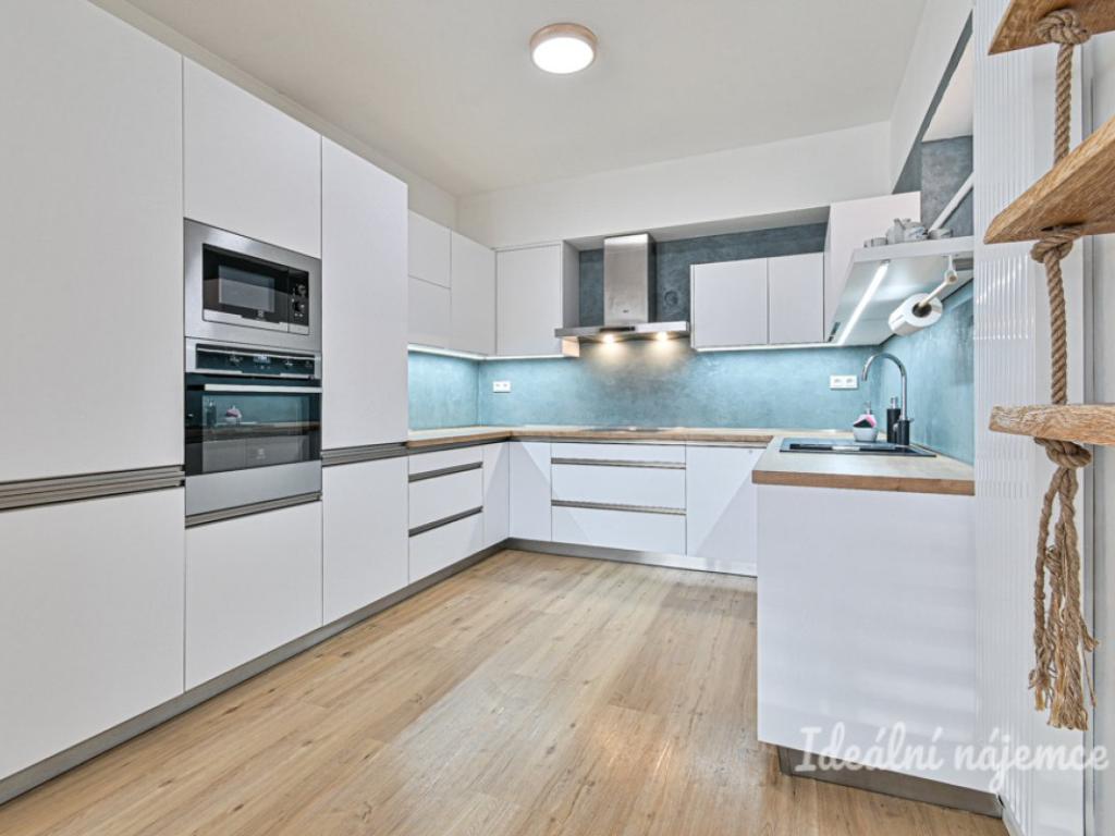 Pronájem bytu 5+kk 120 m2