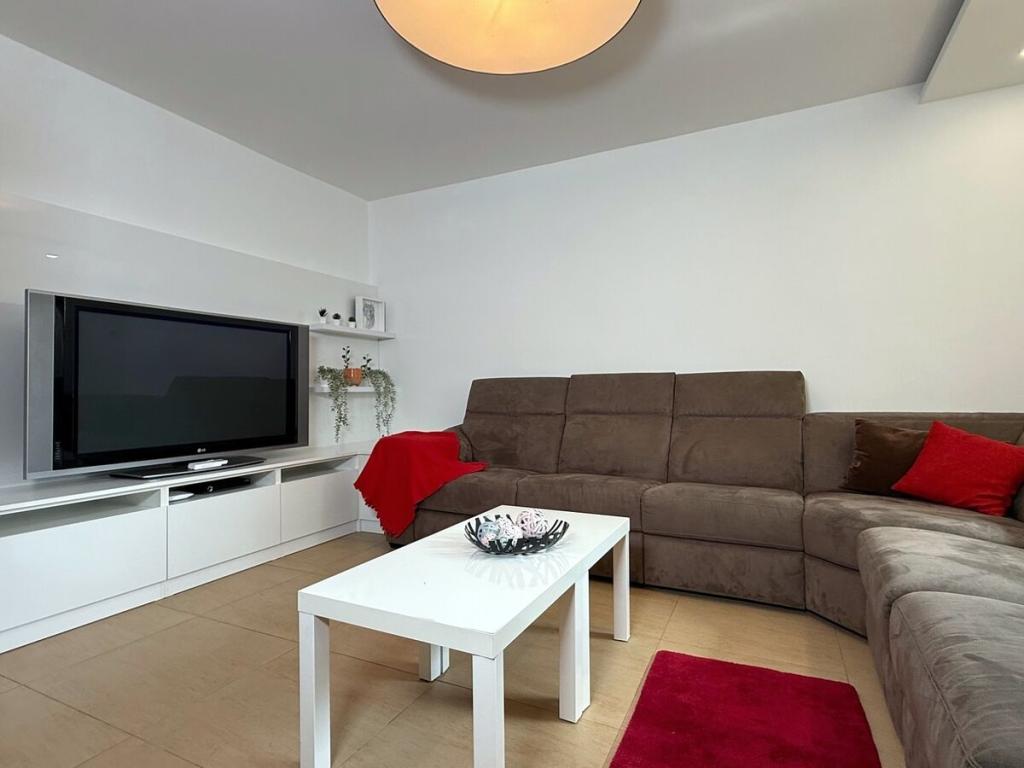 Pronájem domu 330 m2