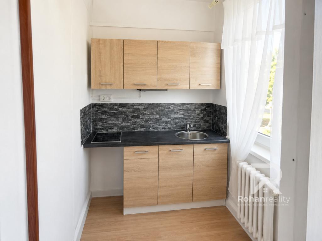 Pronájem bytu 1+kk 30 m2