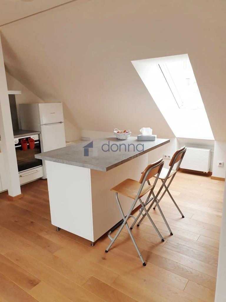 Pronájem bytu 2+kk 72 m2