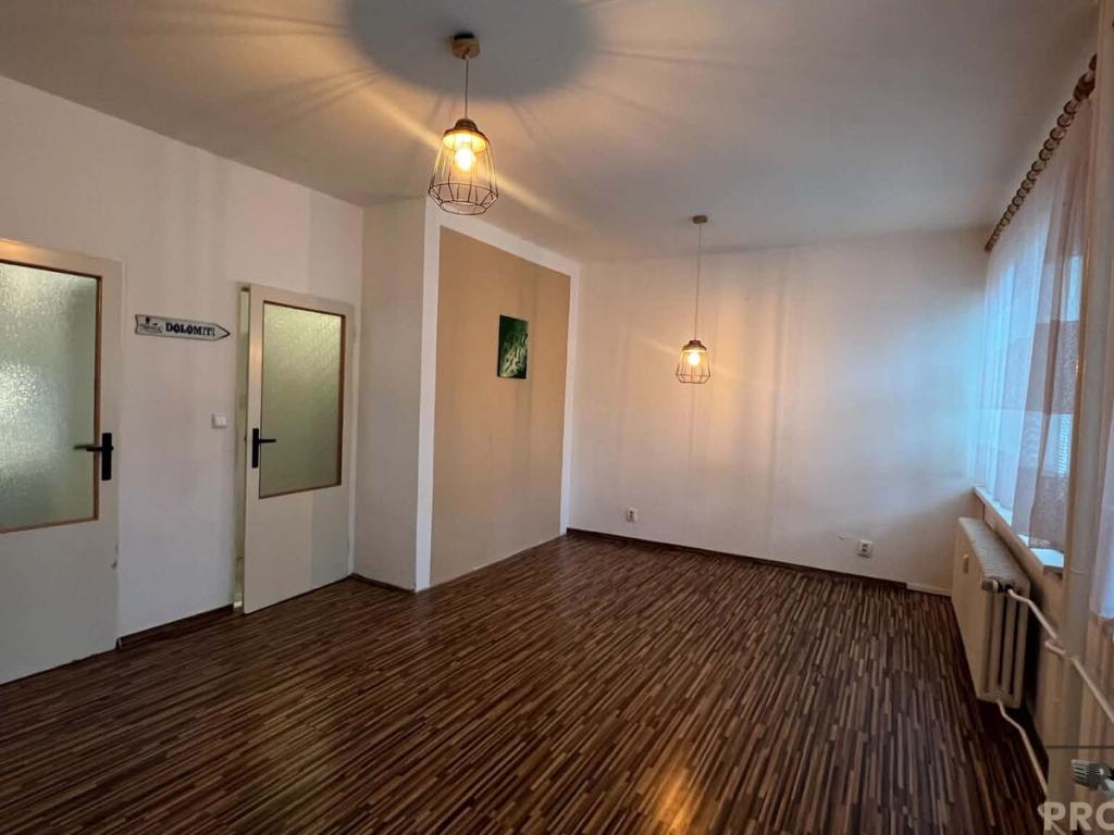 Pronájem bytu 1+1 35 m2