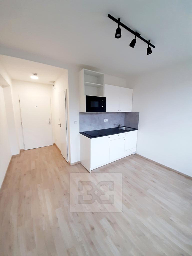 Pronájem bytu 1+kk 17 m2