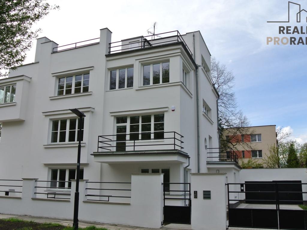Pronájem bytu 4+1 117 m2