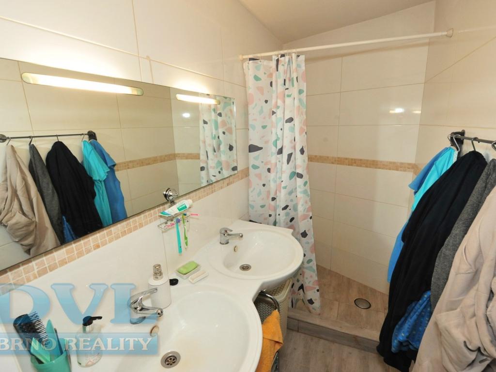 Prodej domu 100 m2, Rašovice – náhled fotky 15