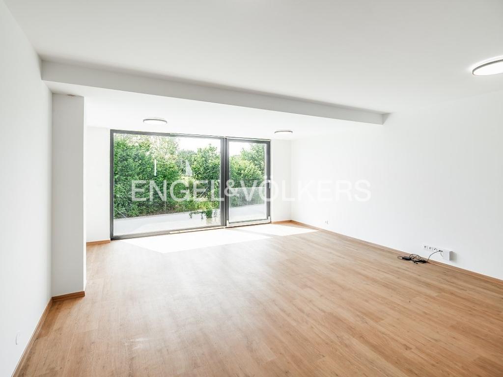 Pronájem domu 168 m² – pohled 2