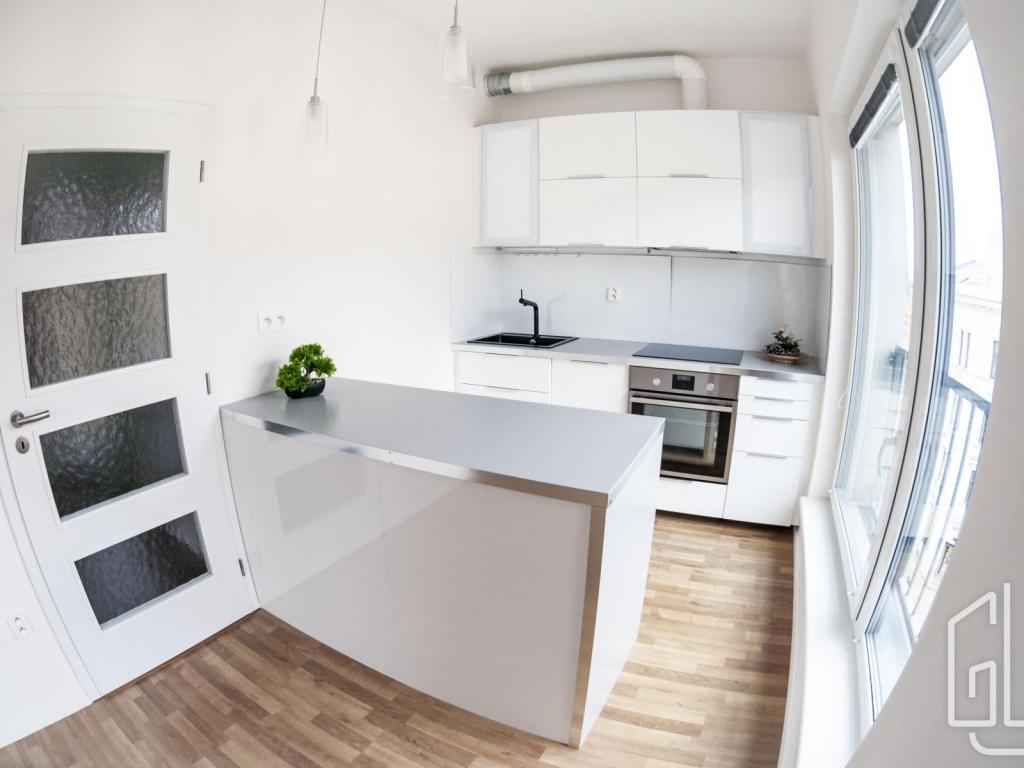Pronájem bytu 2+kk 46 m2