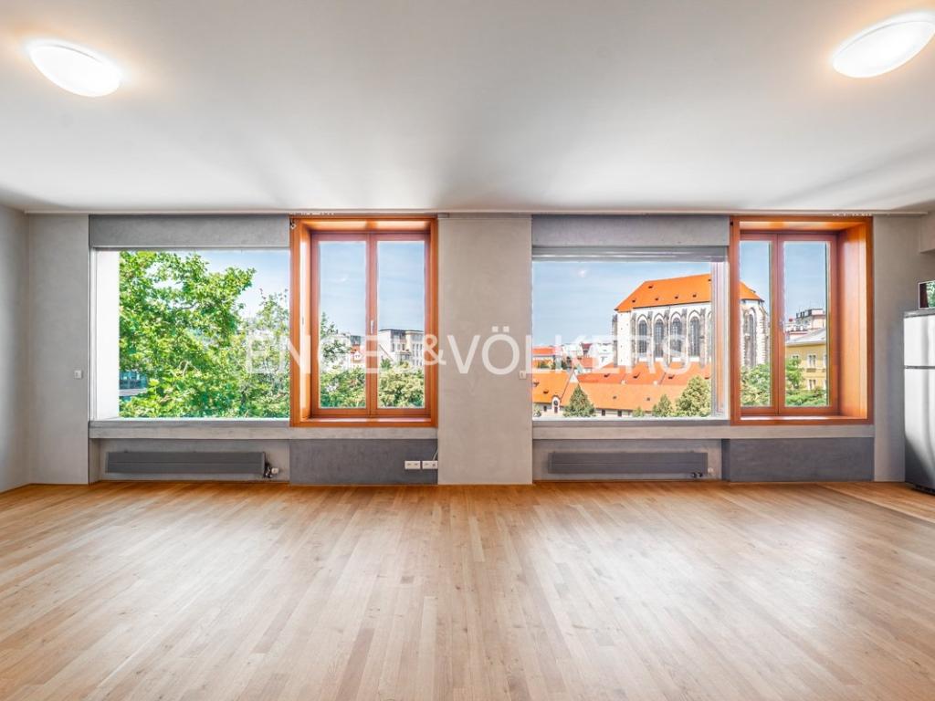 Pronájem bytu 2+kk 74 m2