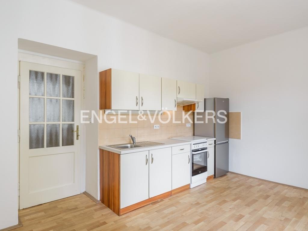 Pronájem bytu 2+kk 60 m2