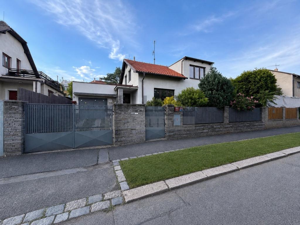 Prodej domu 211 m2, Praha – náhled fotky 23