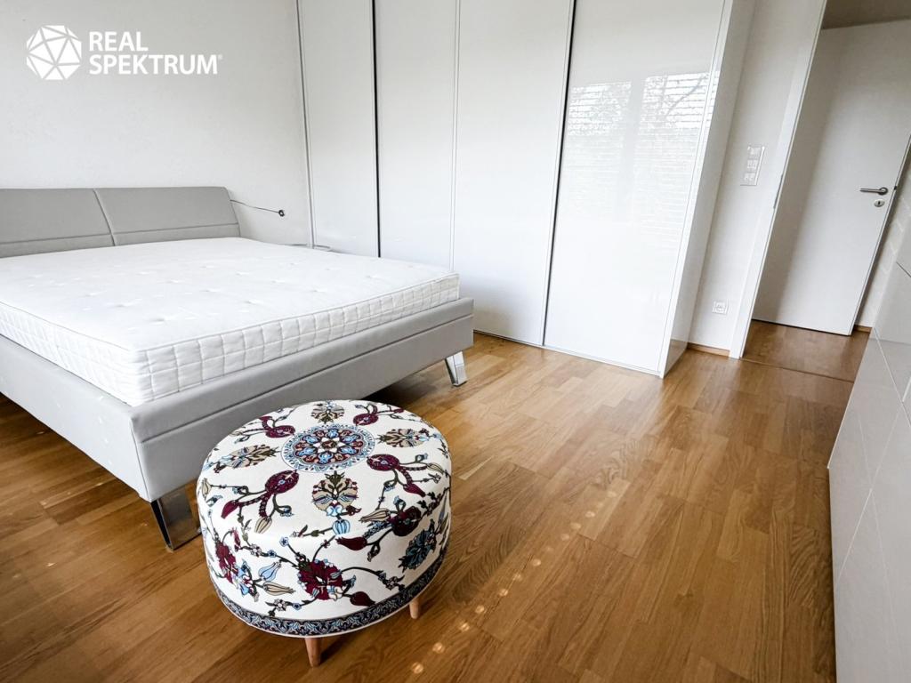Pronájem bytu 3+kk 77 m2
