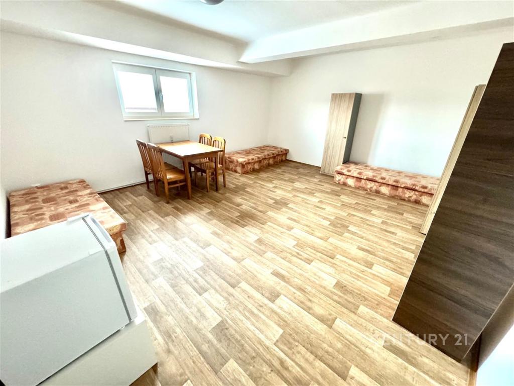 Pronájem atypicky, Brno - Tkalcovská, 14000 Kč,