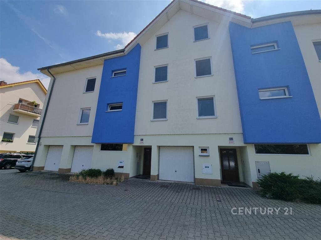 Pronájem bytu 3+kk 62 m2