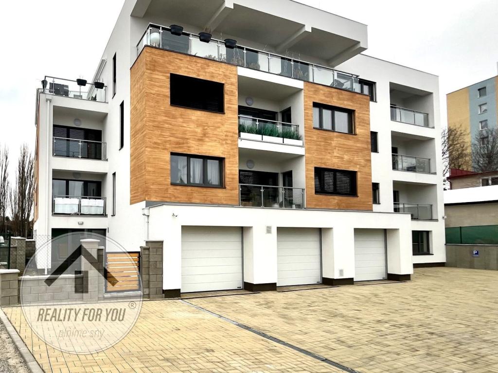 1+kk, Říčany - Verdunská, 6150000 Kč, 53 m2