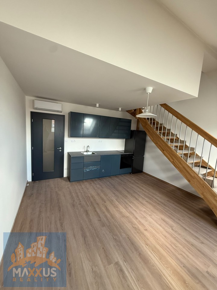 Pronájem bytu 4+kk 123 m2