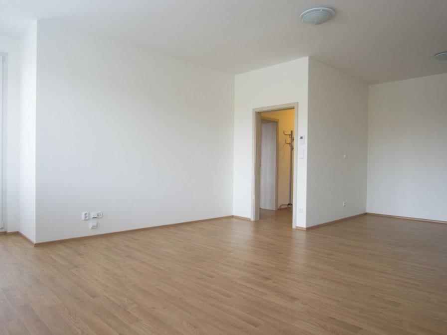 Pronájem bytu 2+kk 62 m2