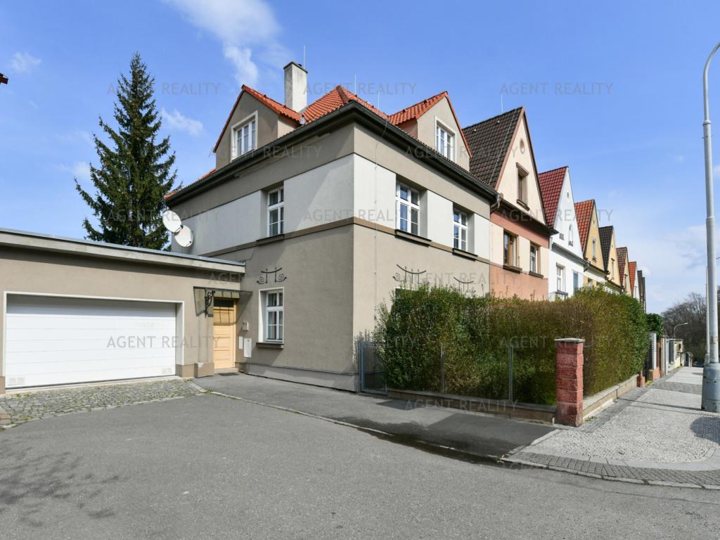 Pronájem bytu 3+kk 80 m2