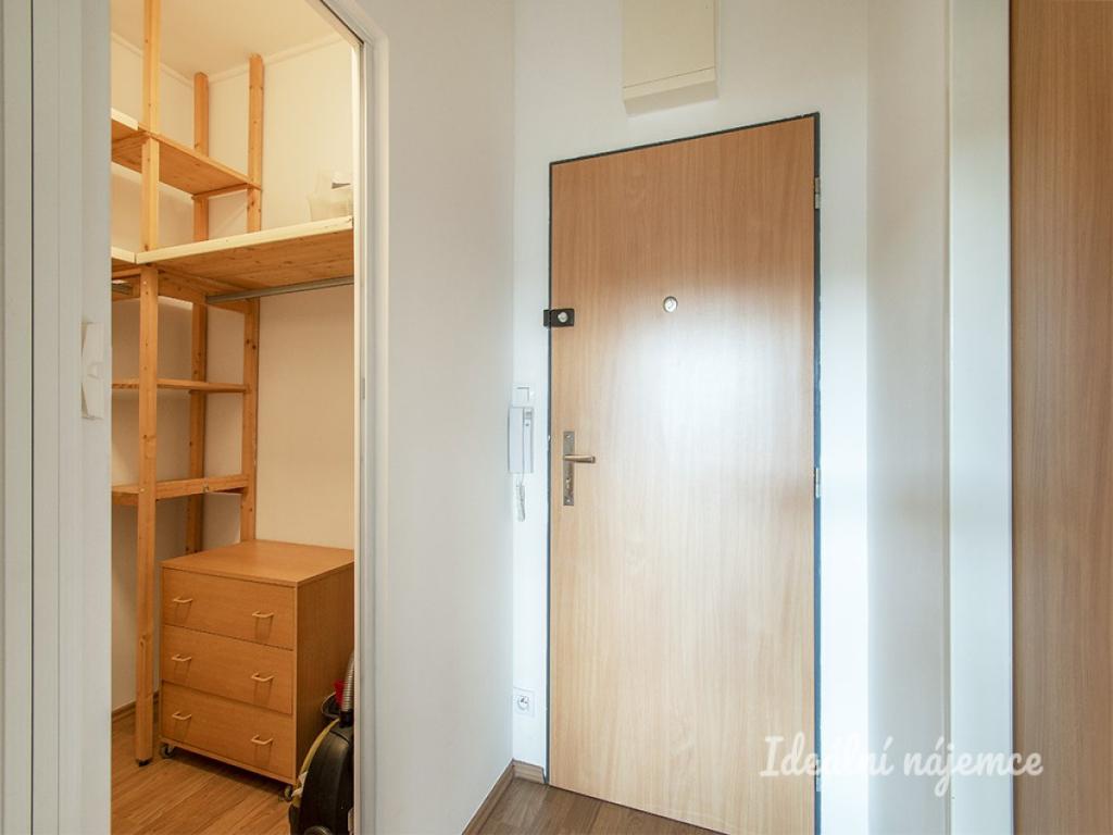 Pronájem bytu 1+kk 33 m2, Praha – náhled fotky 5