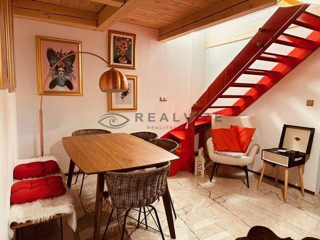 Listing 0