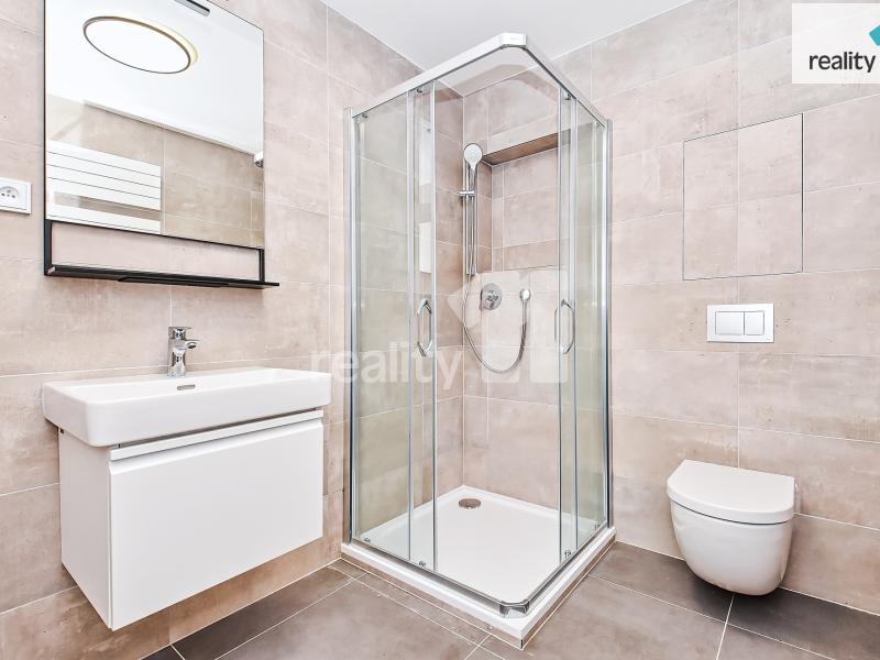 Pronájem bytu 2+kk 64 m2