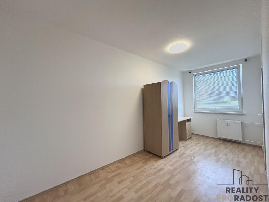 Pronájem bytu 2+1 45 m2, Hodonín – náhled fotky 4