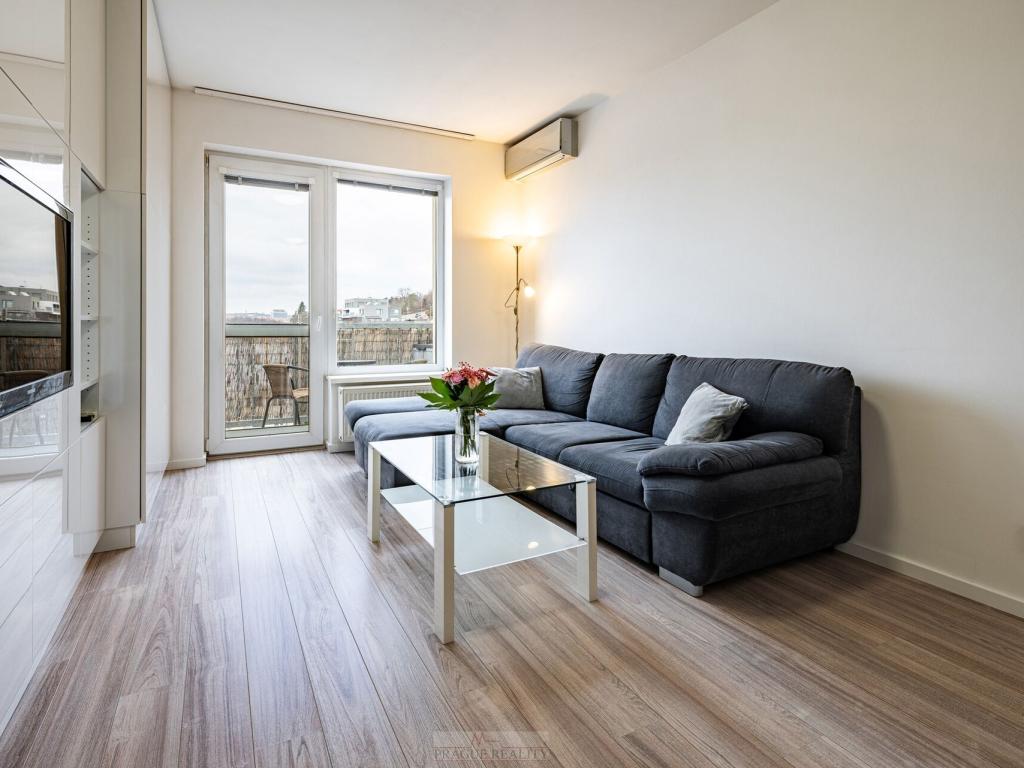 Pronájem bytu 2+kk 54 m2