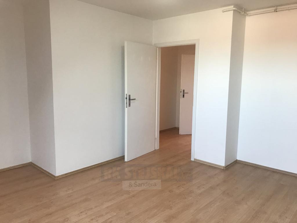 Pronájem bytu 2+kk 64 m2