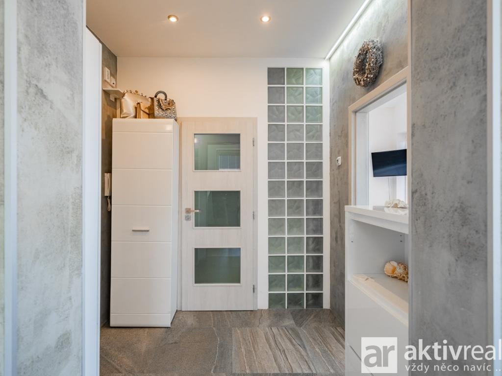 Prodej bytu 2+kk 54 m2, Praha – náhled fotky 21