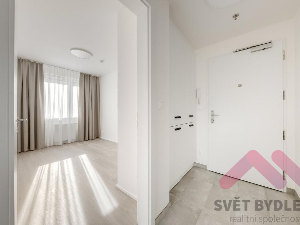 Pronájem bytu 3+kk 67 m2, Praha – náhled fotky 14