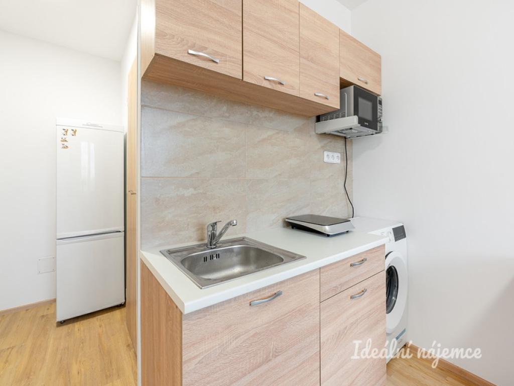 Pronájem bytu 1+kk 22 m2